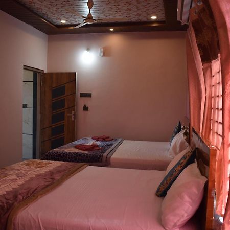 Manoj Homestay Hampi Exterior foto